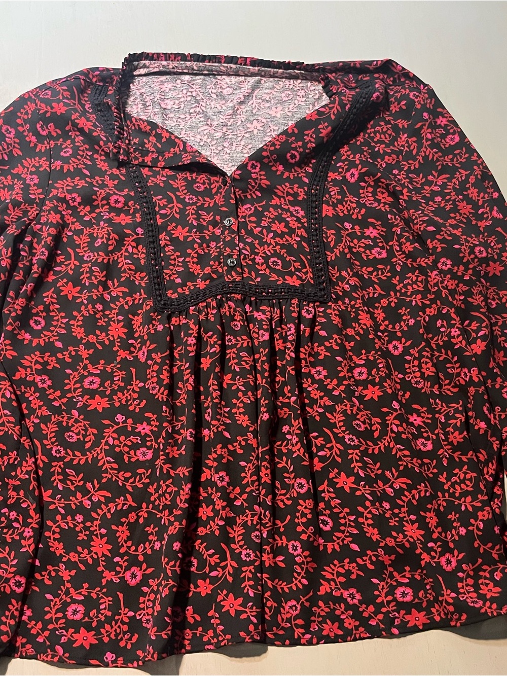 Loft Floral Long Sleeve Crochet Trim Blouse Top Sz L Dark Pink Black